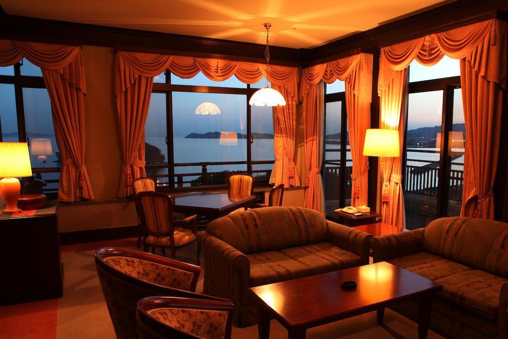Gamagori Classic Hotel Exterior foto