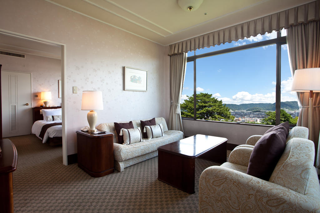 Gamagori Classic Hotel Habitación foto